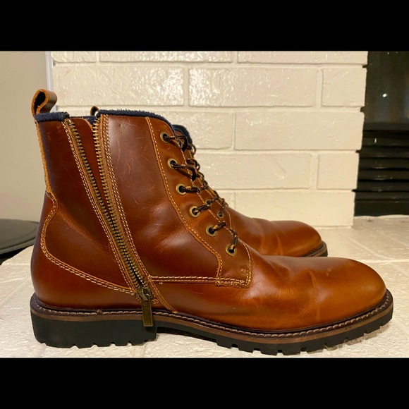 Brown Original Penguin boots. Size 11. - Picture 2 of 3
